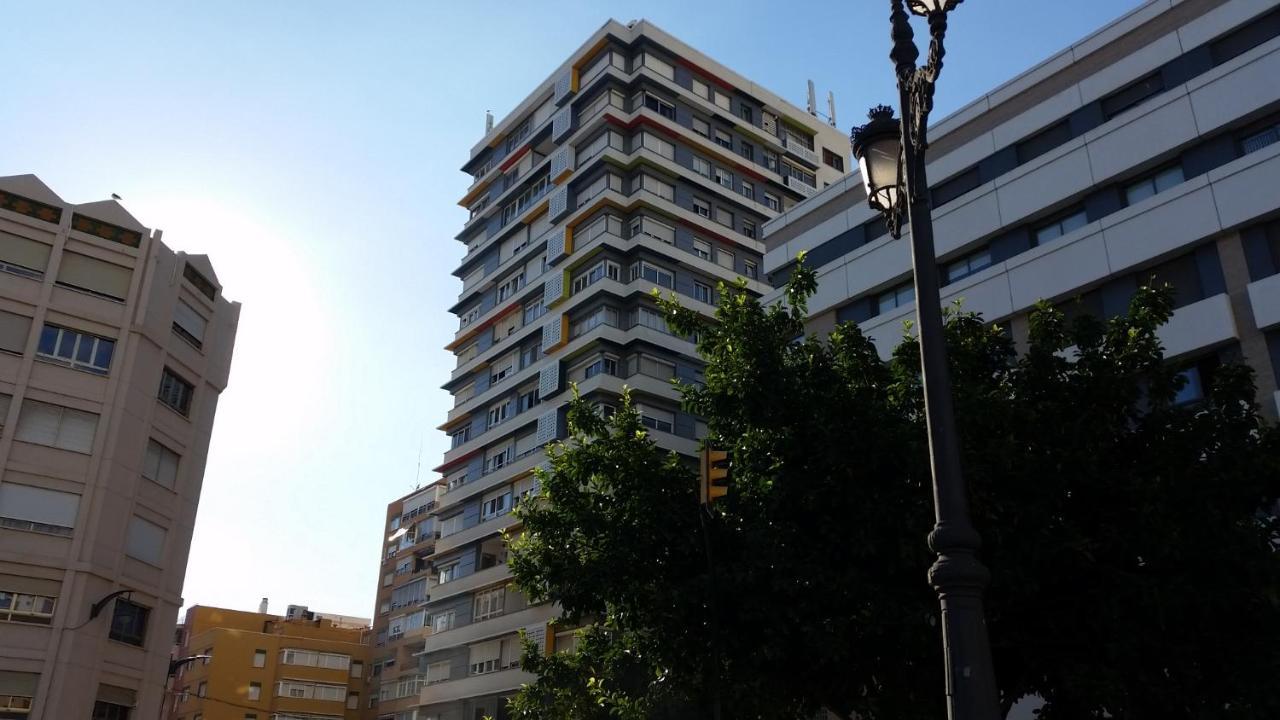 Appartamento Torre del Carmen Málaga Esterno foto