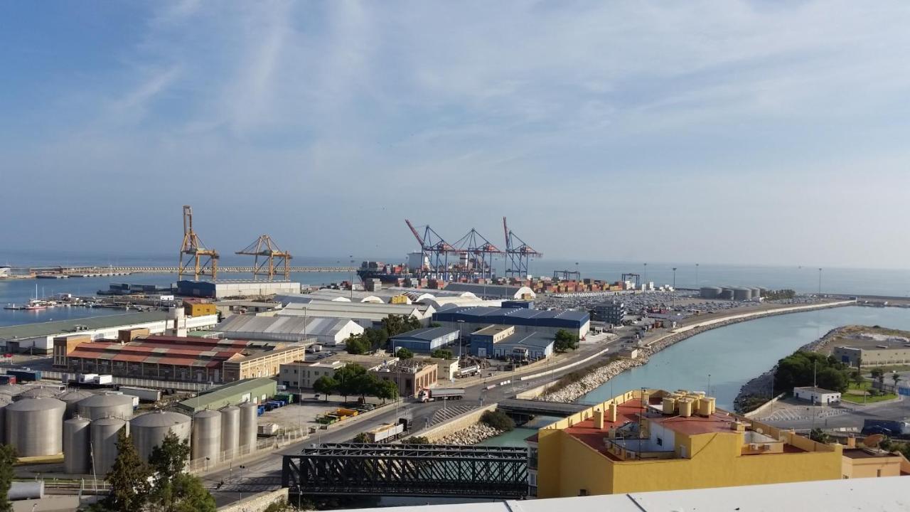 Appartamento Torre del Carmen Málaga Esterno foto