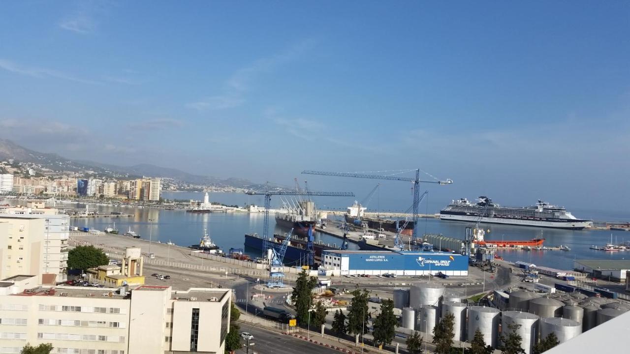 Appartamento Torre del Carmen Málaga Esterno foto