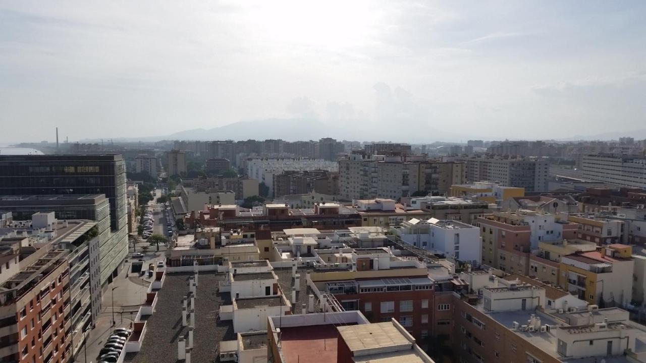 Appartamento Torre del Carmen Málaga Esterno foto